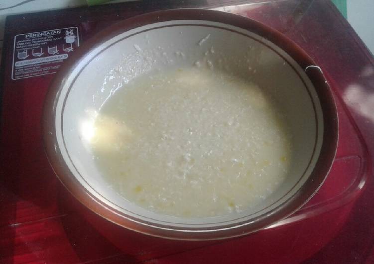 Bubur jagung keju