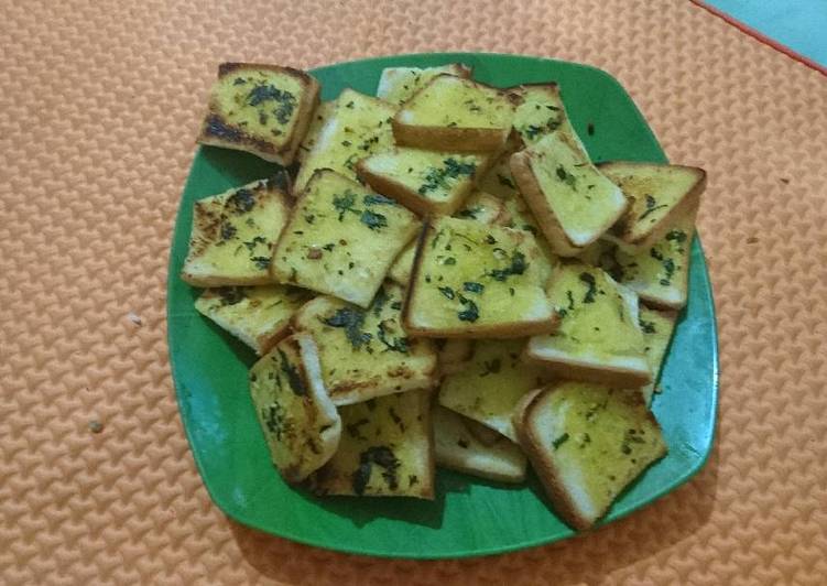 Resep Homemade garlic bread - Ibad