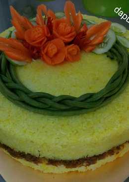 Nasi Kuning 'rice cooker'