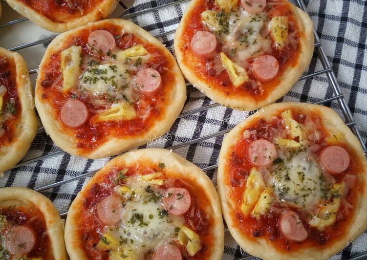 Mini pizza foto resep utama