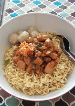 Mie ayam Solo