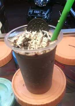 Milkshake coklat cookies extra keju