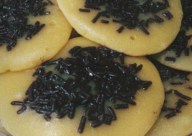 resep lengkap untuk Kue cubit