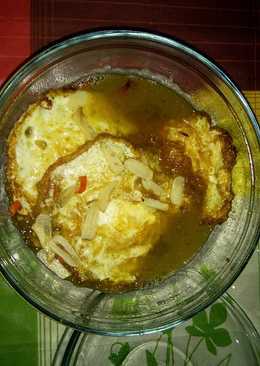 Telur ceplok kuah asam