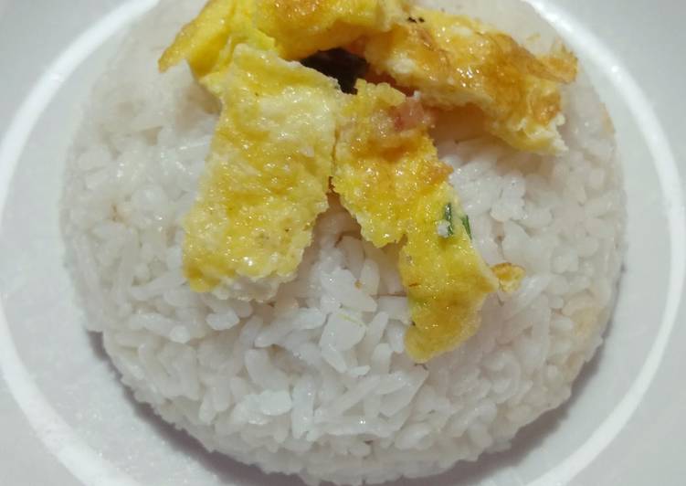 Nasi Uduk ala Rice Cooker