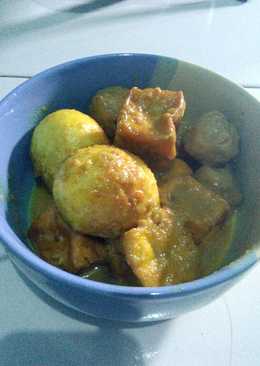 Sayur Kuning Tahu Telur Bakso