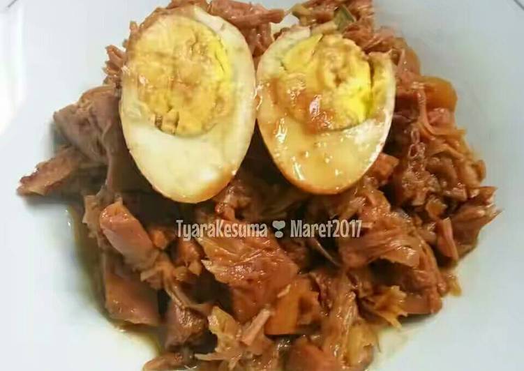 Resep Gudeg nangka sederhana Kiriman dari Tyara Kesuma