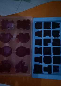 Puding buah naga merah