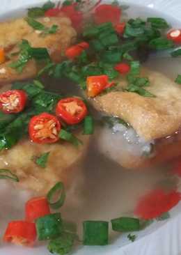 Tahu bakso kuah.. (kuahnya pake kuah instan bakso mama suka)