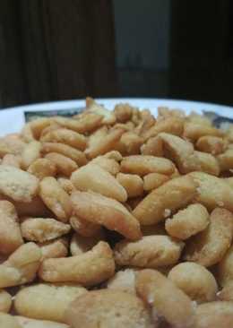 Biji Ketapang renyah