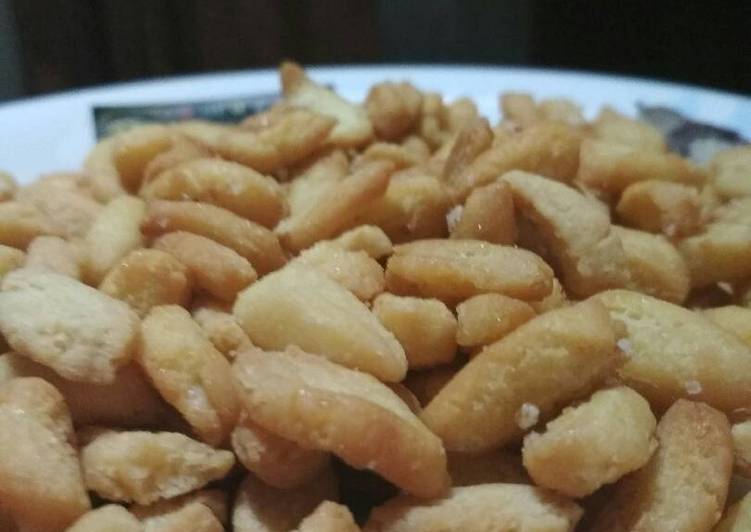 Resep Biji Ketapang renyah Oleh Bunda Ilham