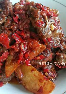 Dendeng balado (daging kambing)