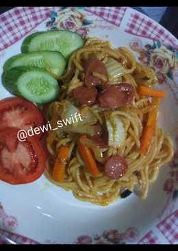Spaghetti sosis jamur