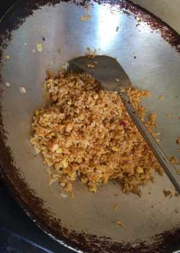 Nasi goreng udang pedas
