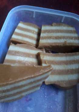 Kue lapis TeSa (tepung dan sagu)