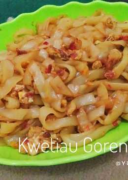 Kwetiau Goreng Telur