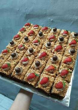 Cake potong mocca nougat