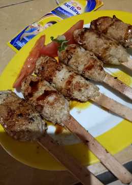 Sate buntel stik es krim