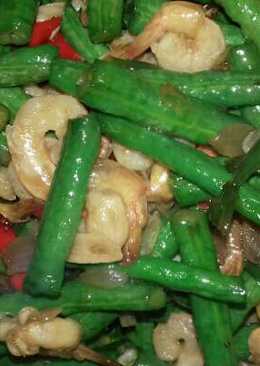 Tumis kacang dan udang