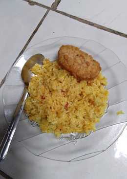 Nasi goreng kunyit kencur