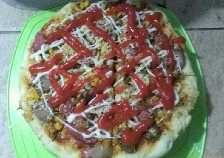 gambar untuk resep Pizza topping jagung manis saus bolongnise