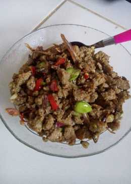 Oseng oseng oncom pete