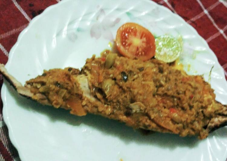 Resep Pepes Tongkol (*praktis-tanpa daun) Oleh Anna Swastira