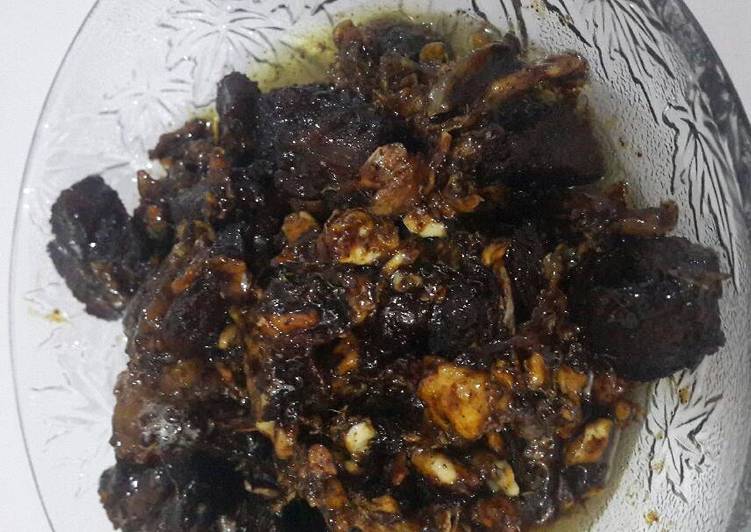 cara membuat Telur sapi lada hitam