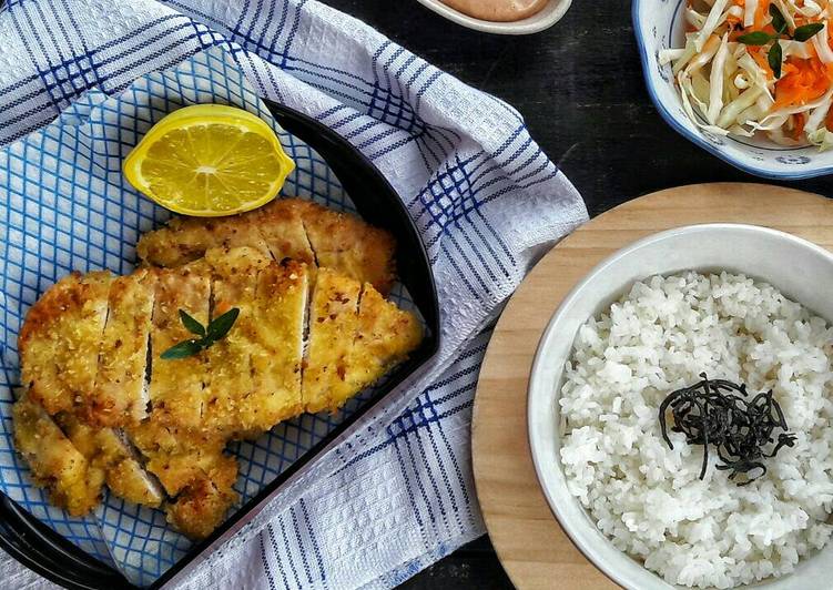 gambar untuk resep Chicken Katsu (+coleslaw)