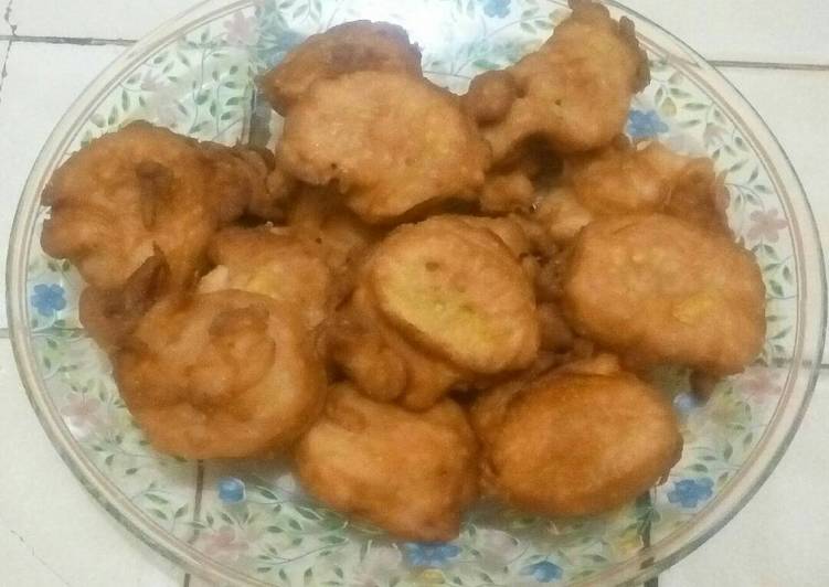 bahan dan cara membuat Pisang goreng tepung madu