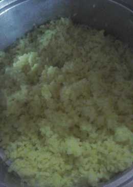 Nasi kuning tanpa santan