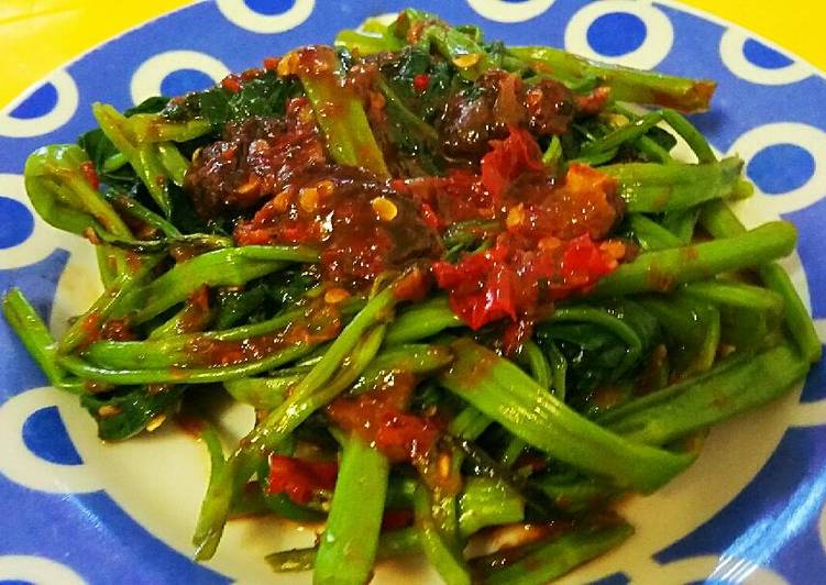 Resep Rujak  kangkung oleh Eldah Cookpad