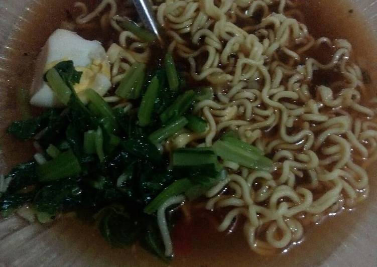 Resep Mie kuah irit ala anak kos Dari agustiina