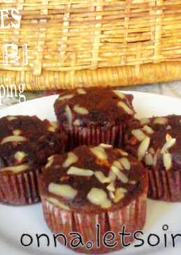 Brownis Kenari Cokelat Keping