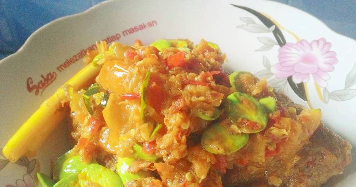 15 resep ayam goreng sambal  pete  enak dan sederhana Cookpad