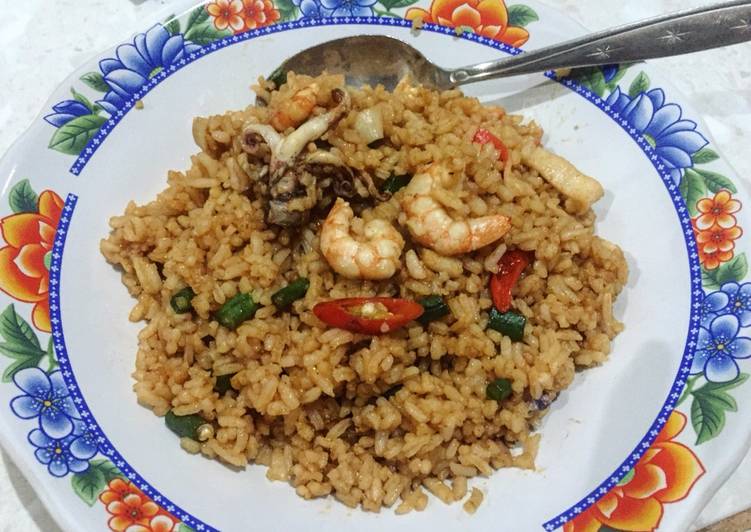 Download Gambar Nasi Goreng Siput - Vina Gambar