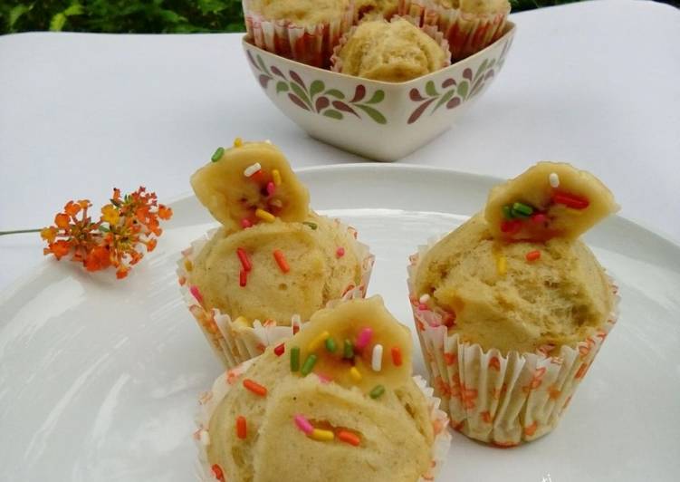 gambar untuk cara membuat Cup cake pisang kukus