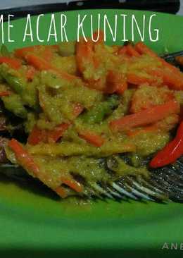 13. Gurame acar kuning