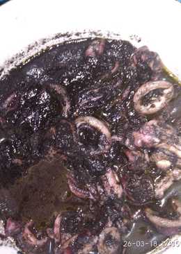 Cumi masak hitam