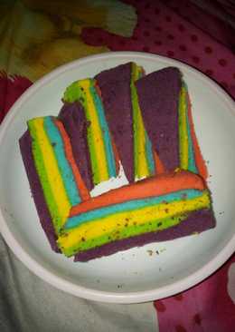 Bolu kukus pelangi (rainbow cake)