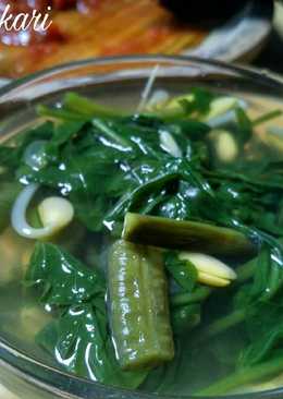 Sayur bening kacang kangkung