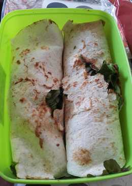 Tortilas Sapi grill saos black pepper n salad