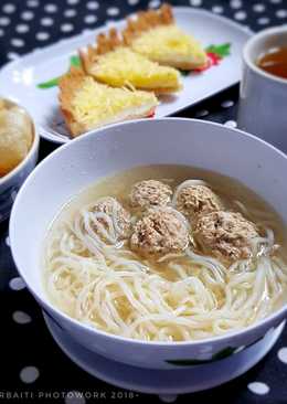 Mie Bakso Kuah Keto