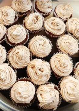 Vanilla Cupcakes