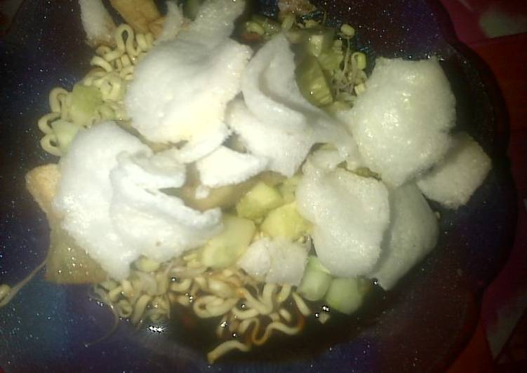 gambar untuk resep Rujak Mie