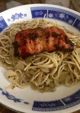 Honeyed Barbecue Salmon with Spaghetti Aglio Olio