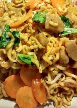 Mie goreng (mie tek-tek)