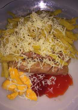 Cemilan Cepat dan Mudah Kentang dan Sosis Goreng with Cheese