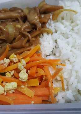 Teriyaki + orak arik wortel Bento