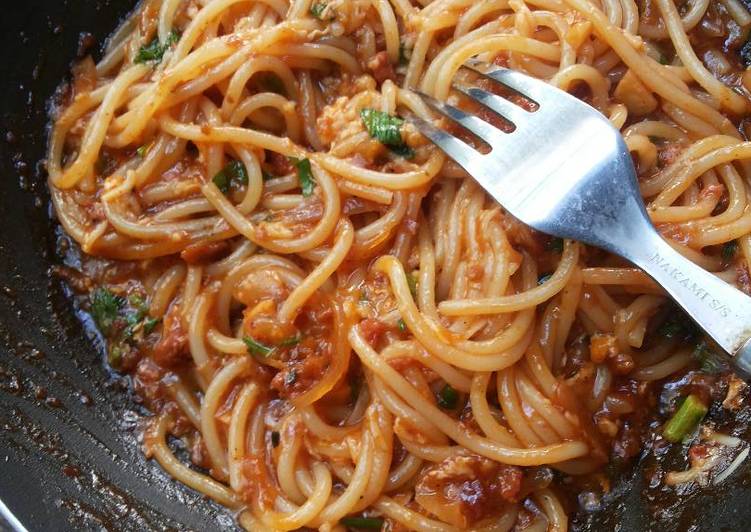 cara membuat Spaghetti bolognese